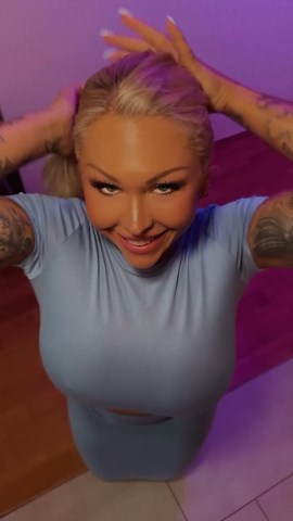 Jessica Doeschner on Instagram: "Do you like surprises❓"