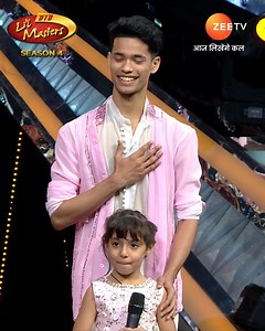 Iss act par #AmitabhBachchan aur #RishiKapoor ne, barsaaya dher saara pyaar! 😍 #Archival #DIDArchival | ZEE TV