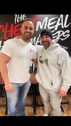 WHERE THE PROS #CHEAT 💪🏼🍕 @guycisternino @akim_bkbeast_williams @shaunclarida @jaycutler @cbum - - - FRANCHISE OPPORTUNITIES NOW AVAILABLE, FIND OUT MORE INFO BY CLICKING THE FRANCHISE TAB ON OUR WEBSITE✔️💯 - 🚨Interested in having One of our Famous Dessert Pizza Samplers Shipped anywhere NATIONWIDE🚨 1️⃣Visit www.BrotherBrunoPizza.com 2️⃣Click “NationWide Shipping” 3️⃣Select your toppings using our Pizza simulator 4️⃣Add billing / shipping info 5️⃣ENJOY YOUR CHEAT MEAL ANYWHERE NATIONWIDE ✈