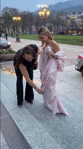 sylvie meis sideboob downblouse cleavage