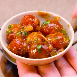 Miniature Cooking Vegan | Teeny Cakes