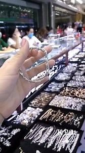 Sieu pham xuat sac | Tiệm vàng Kim Hương Dinh