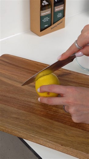 8.8K views · 16 reactions | Lemon hack that actually work  This video was produced by Network Media and Aoos Media | Fix and Feast | Facebook