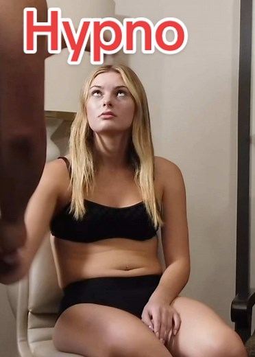 Blonde's Hilarious Hypnosis Experience on Stage