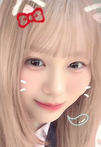 金髪ハイトーンヘアの作り方と人気エフェクト｜イコラブ風ヘア解説