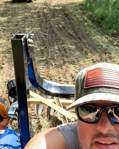 Not sure ??? ANY THOUGHTS ??? #foodplot #sevencardstud #newhollandtractors @newholland @whitetail_company @treecareofny @daltonmorgan99 | Whitetail Company