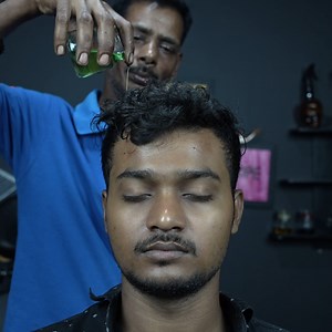 Our Old School Uncle Barber Doing Head Champi Massage #unclebarber #champi #massage | Home ASMR clinic