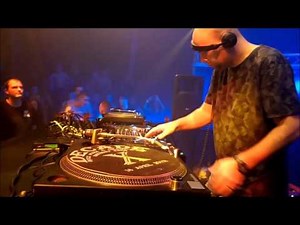 FRANTIC FREAK @ DECADE 1900-2000 [21.11.2015]