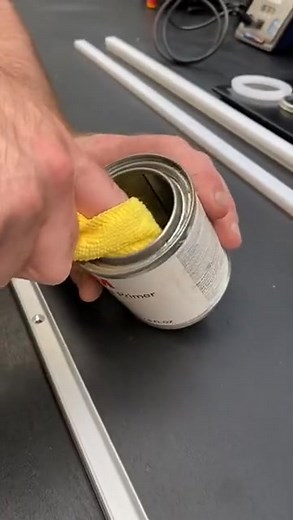 THE SECRET of the THIRD HAND - Soldering LED strips #ledstriplights #ledstrips #led #electrical #toptips #electricianstuff #electricians #lighting | Bo 13