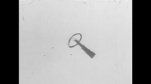 Video Stok Circa 1950s Esso Gasoline Stops Cool (100% Tanpa Royalti) 31407892 | Shutterstock