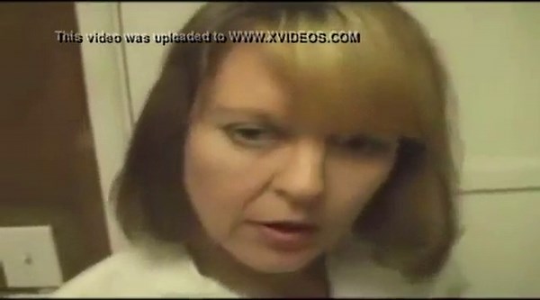 The nurse takes semen sample