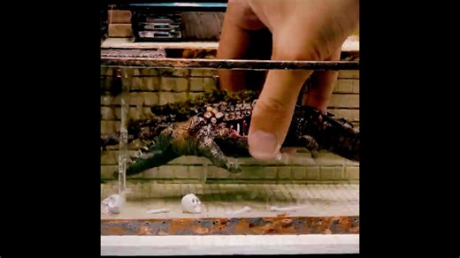 Resident Evil Umbrella lab zombie attack diorama #shorts #resinart