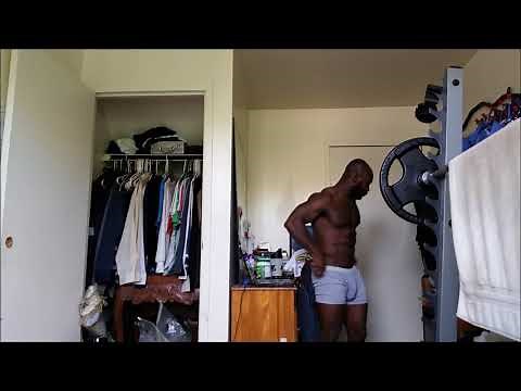 Straight, 5'6 Bodybuilder / Underwear Male Model