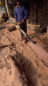 976K views · 2.8K reactions | amazing skill slicing wood using chainsaw | Sawmill & Woodworking | Facebook