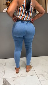 Wow chicas 😍 Miren que hermoso le queda ese Lipojeans a nuestra LIPOLOVERS ❤️. Modelo doble tono $3,150. | Moda Imperial