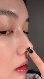 Get your glow on with clean, refreshed skin! 🌟 💆‍♀️ Gently melts makeup, dirt & excess oils 🌿 Centella 6 botanical oils for clear skin 🌊 Water-like texture, perfect for beginners 👌 Non-comedogenic, prevents pore congestion | SKIN1004