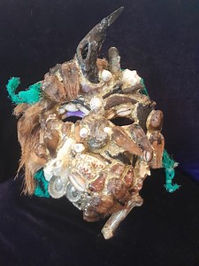 Mask. Handmade Seashell Mask Hawaiian Driftwood, Netting & Rope Wall Art - Etsy Canada