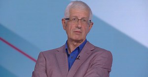 Румен Овчаров: Драматичен е сблъсъкът премиер-президент, но е външен