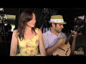 Humming House "Hitch Hike"