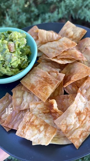 Low Carb Chips (recipe in comments) #keto #recipe #lowcarb #chips #snacks #reels #deliciousfood #cooking #kristysketolifestyle | Kristyslifestyle