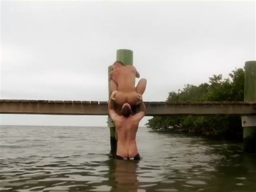 Men Island - 2. Water (2/4)