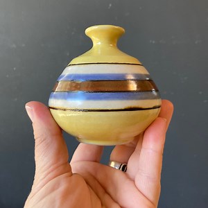 Mid Century Pottery Bud Vase - Made in Japan - Etsy Canada