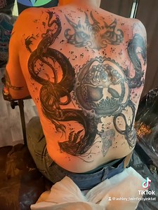 Russell G sat epic as always 🖤💉👌 middle section isn’t my work. Just both dragons 🐉 one session . Next we will shade in all gaps adding a few symbols etc where the splash is 👌💉🖤🎄 | Twinfinity Ink Tattoo studio