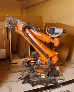 Robotic Woodcraft in Industrial Company | Crafty Panda How