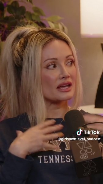 #GirlsNextLevelPodcast “Growing Up at the Mansion with Katie Manzella” #GirlsNextLevel #GirlsNextDoor