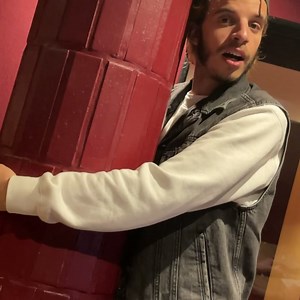 Suivez nous dans nos folles journées de répétitions. Buzz et exclus garanties 🥩🍻 légende le 16/04 📝 | 47 Ter