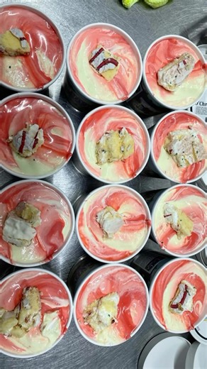 Scooping up some holiday cheer with our O’ Christmas Tree Ice cream! Made with more chunks than ever of the Little Debbie Christmas Tree Cakes you know and love. This flavor is available at all 3 locations!🎄❤️🐮 | Simply Natural Creamery & Jersey Farm