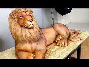 3D Sculpted Lion Cake