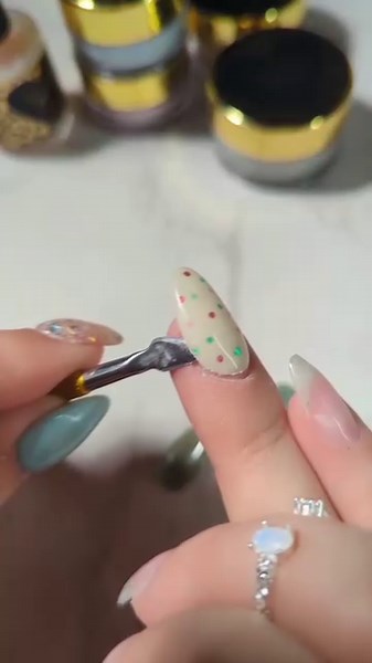 2.2K views · 154 reactions | Peel Base dip powder removal #dippowder #dipnails #diynails #peelbase #popoff #satisfying #easynails #easynailremoval #nailhack #vividglamco | VIVID GLAM CO. | Facebook
