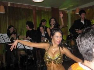 שחרחורת עפרה חזה