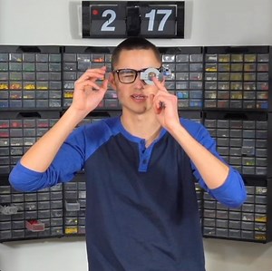 Building LEGO Magnifying Glasses and Trip Wire by Brick Science https://bit.ly/3dBZnaY | Beyond the Brick