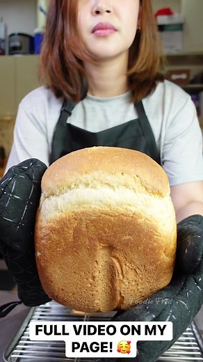 358K views · 10K reactions | One of my best purchase, as a tita! 殺 Fresh bread araw-araw! Check the full video sa page ko bestfriend. #foodiefred #hibestfriend #breadmaker | Foodie Fred | Facebook