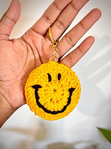 Handmade Crochet Smiley Face Keychain - Etsy