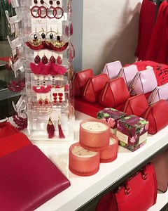 Gifts for you and the gals. 😍 Neiman Marcus Last Call | Riverwalk Outlets