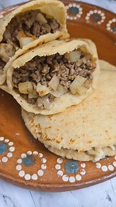 25K views · 264 reactions | Gorditas De Maíz #méxicoenlamesa #fypシ゚viralシ #viralreelsfacebook #fblifestyle #fypシ #cooking #mexicanfood #vivamexico #viralreelschallenge #gorditasdemaiz | México En La Mesa | Facebook