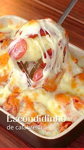 45K views · 286 reactions | ESCONDIDINHO DE CALABRESA Quando faço batata com calabresa assim, não sobra nada aqui em casa! Ingredientes: • 6 batatas • 2 calabresas • 1 colher de sopa de manteiga • Sal a gosto • Muçarela ralada a gosto #reels #receita #almoço #jantar #acompanhamento #receitasimples | Teste Receitas | Facebook