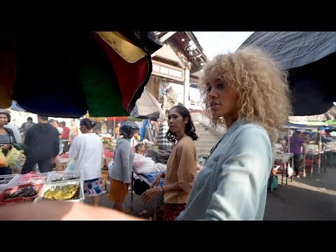 Jasmine Sanders Tours A Local Market In Ubud | Sports Illustrated Swimsuit