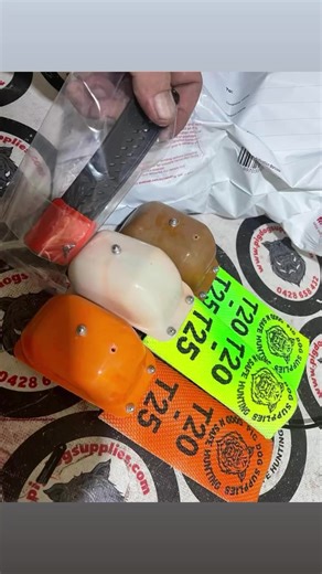 1.5K views | DC 30 antennas out the door n the new Trackers T20 and a spare data wire All tracker deals 0428658432 over 20 doing the same thing Save time n just call me | Pig Dog Supplies | Facebook