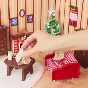 DIY Miniature Christmas Crafts! | Troom Troom