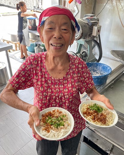 529K views · 2.1K reactions | Legendary Homemade Mee Tikus | Borneo Foodie | Facebook