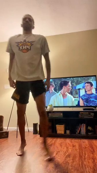 Stinger Pride in Bring It On Again Scene