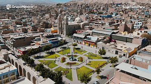 12K views · 345 reactions | Tres veces benemérita de la patria, hogar de mujeres y hombres que, con esfuerzo y compromiso, continúan construyendo un mejor futuro para todos. Hoy celebramos su historia, su identidad y el espíritu que impulsa cada paso hacia adelante. ¡Feliz aniversario, Moquegua! ✨ #Moquegua #AniversarioMoquegua #OrgulloRegional #CompromisoQueConstruye | SouthernPerú | Facebook