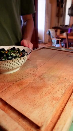 3.2K views · 74 reactions | Moules Frites  Full recipe in bio  #moules #moulesfrites #mussels #fries #comfortfood | Chef Harry Heal | Facebook