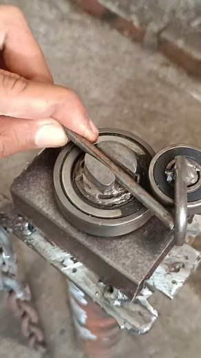 Unbelievable Hand Skills on Industrial Machines 🔥 #HandMachineWork #SkilledHands #MachineMagic #IndustrialSkills #ManualCraft #MachineOperator #PrecisionWork #WorkWithHands #FactorySkills #ToolWork #MachineryArt #HardWorkPaysOff #SatisfyingWork #EngineeringLife #MachineMastery #Craftsmanship #HumanVsMachine #WorkProcess #MechanicalWork #ViralWork | Handy Hacks