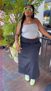 9.8K views · 236 reactions | #beautifulgirl #beautiful #beauty #girl #model #love #beautifulgirls #photography #cute #photooftheday #like #fashion #girls #sexy #portrait #follow #makeup #pretty #style #picoftheday #smile #followme #photo #cutegirl #photoshoot #hotgirl #prettygirl #likeforlikes | Badbrownskinnn | Facebook