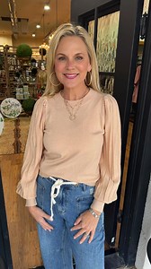 A good basic goes a long way! The Fallon Top comes in multiple colors and styles effortlessly with everything!✨ https://vineonmainstreet.com/search?q=fallon top&_pos=3&_psq=Fallon&_ss=e&_v=1.0 | Vine on Main